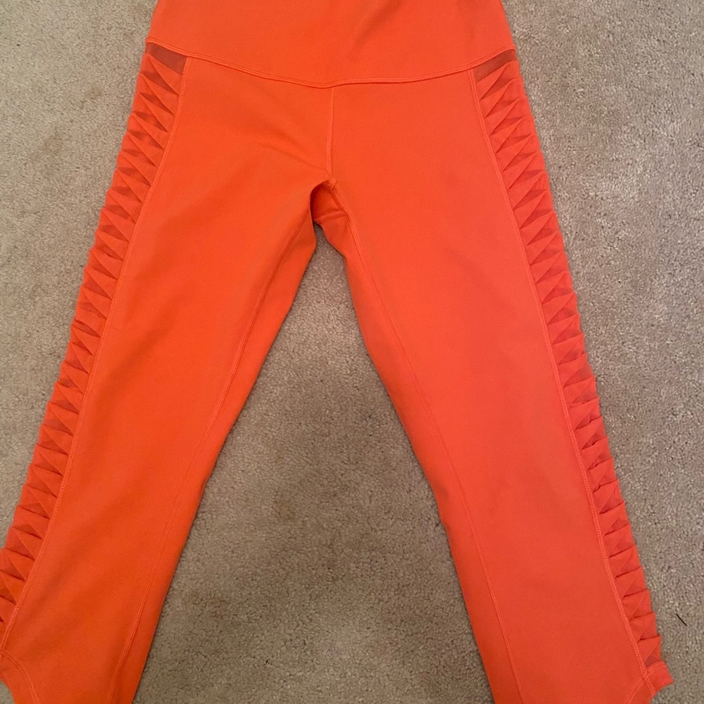 Orange/coral lululemon crop leggings size 8